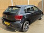 Volkswagen Polo 1.0 TSI Comfortline Parkeersensoren voor en achter | Navigatiesysteem | Apple CarPlay | Cruise control adaptief | Airconditioning | DAB radio ontvangst | Isofix | Metallic lak
