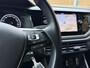 Volkswagen Polo 1.0 TSI Comfortline Parkeersensoren voor en achter | Navigatiesysteem | Apple CarPlay | Cruise control adaptief | Airconditioning | DAB radio ontvangst | Isofix | Metallic lak