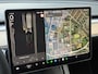 Tesla Model Y Long Range 75 kWh AWD | Lederen bekleding | Trekhaak afneembaar | Autopilot | Panoramadak | Camera | Memory | Elektrische achterklep | Stoel&stuurverwarming | Full-LED | DAB | Keyless | Dodehoekdetectie | Navigatie | 19 inch velgen