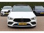 Mercedes-Benz CLA Shooting Brake 250 4MATIC Premium / AMG Diffuser / Panoramadak / 360Camera / Burmester / 19'' / Sfeerverlichting / CarPlay / Stoelverwarming / Cruise Control