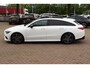 Mercedes-Benz CLA Shooting Brake 250 4MATIC Premium / AMG Diffuser / Panoramadak / 360Camera / Burmester / 19'' / Sfeerverlichting / CarPlay / Stoelverwarming / Cruise Control