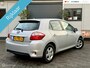 Toyota Auris 1.8 Full Hybrid Aspiration|RIJKLAAR|1EIG|T.HAAK