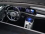Volkswagen Golf 1.4 eHybrid GTE [SCHUIFKANTELDAK, APPLE CARPLAY, ANDROID, PDC, CRUISE, STUURVERWARMING, DIGITAL DASH, NAVIGATIE, NIEUWSTAAT]