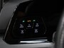 Volkswagen Golf 1.4 eHybrid GTE [SCHUIFKANTELDAK, APPLE CARPLAY, ANDROID, PDC, CRUISE, STUURVERWARMING, DIGITAL DASH, NAVIGATIE, NIEUWSTAAT]
