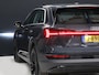 Audi E-tron 55 quattro edition 95 kWh [APPLE CARPLAY, LED, ADAPTIEVE DEMPING, CRUISE CONTROL, ANDROID, DIGITAL DASH, ELEKTRISCHE ACHTERKLEP, NAVIGATIE, NIEUWSTAAT]
