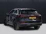Audi E-tron 55 quattro edition 95 kWh [APPLE CARPLAY, LED, ADAPTIEVE DEMPING, CRUISE CONTROL, ANDROID, DIGITAL DASH, ELEKTRISCHE ACHTERKLEP, NAVIGATIE, NIEUWSTAAT]