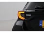Toyota Yaris 1.5 Hybrid Executive | Panoramadak | Apple Carplay / Android Auto | Dodehoek detectie | JBL | Head-up display | Stoel-/stuurverwarming | Parkeersensoren voor/achter | 17 inch