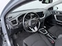 Kia Ceed SW 1.5 T-GDi 160PK DynamicPlusLine - Navigatie - Camera - Stoelverwarming - Climate control - Afneembare trekhaak - Fabrieksgarantie tot 06-2028