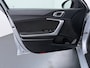 Kia Ceed SW 1.5 T-GDi 160PK DynamicPlusLine - Navigatie - Camera - Stoelverwarming - Climate control - Afneembare trekhaak - Fabrieksgarantie tot 06-2028