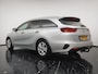 Kia Ceed SW 1.5 T-GDi 160PK DynamicPlusLine - Navigatie - Camera - Stoelverwarming - Climate control - Afneembare trekhaak - Fabrieksgarantie tot 06-2028