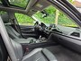 BMW 3-Serie Touring F31 Elk. Trekhaak Panorama Apple CarPlay Navi GR NAP Rijklaar ZGAN Runflat 18inch