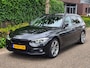 BMW 3-Serie Touring F31 Elk. Trekhaak Panorama Apple CarPlay Navi GR NAP Rijklaar ZGAN Runflat 18inch