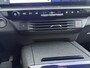Peugeot E-3008 Allure | Elektrische parkeerrem | Extra getinte achterste zijruiten en achterruit