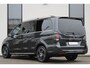 Mercedes-Benz V-klasse 300d / DC / AMG / Elec Stoelen / 360 Cam / 2x Elec Schuifdeur / Burmester / Vol Opties / NIEUWSTAAT