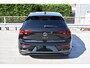 Volkswagen Golf Life Edition eHybrid | 'App-Connect' draadloze smartphone integratie | Achterbank in ongelijke delen neerklapbaar incl. middenarmsteun en doorlaadmogelijkheid | Afstandscontrolesysteem (Front Assist)