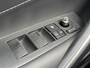 Toyota Corolla Touring Sports Hybrid 140 DYNAMIC NL-AUTO STOELVERW NAVI PARK-SENSOREN 17'' LM-VELGEN CAMERA AD-CRUISE APPLE/ANDROID LED PRIVACY GLASS CLIMA