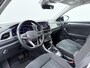 Volkswagen T-Roc 1.5 TSI Style | Navigatie | Trekhaak | Carplay | Stoelverwarming | ACC | Camera |