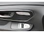 Mercedes-Benz EQV 300 L2 / AMG / New Model / Luchtvering / 7-Persoons / Burmester / Vol Opties / NIEUWSTAAT