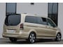 Mercedes-Benz EQV 300 L2 / AMG / New Model / Luchtvering / 7-Persoons / Burmester / Vol Opties / NIEUWSTAAT