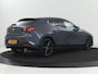 Mazda 3 2.0 e-SkyActiv-X M Hybrid 186 Luxury | Dieprood leder | 360 Camera | Head-Up | Stoelverwarming | Adaptive cruise | Memory | Carplay | Navigatie | Keyless | Full LED | Stuurverwarming