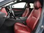 Mazda 3 2.0 e-SkyActiv-X M Hybrid 186 Luxury | Dieprood leder | 360 Camera | Head-Up | Stoelverwarming | Adaptive cruise | Memory | Carplay | Navigatie | Keyless | Full LED | Stuurverwarming