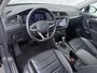 Volkswagen Tiguan 1.4 TSI eHybrid Elegance | Pano Dak | Trekhaak | 360 Camera | ACC | Side Assist | Elek. Achterklep | Elek. Stoelen | Matrix LED | Stuur-/Stoelverwarming | 19'' |