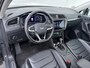 Volkswagen Tiguan 1.4 TSI eHybrid Elegance | Pano Dak | Trekhaak | 360 Camera | ACC | Side Assist | Elek. Achterklep | Elek. Stoelen | Matrix LED | Stuur-/Stoelverwarming | 19'' |