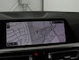 BMW 3-Serie 330i High Executive | Panoramadak | Sport Line | Leder | Stoelverwarming | Trekhaak | Carplay | Live Cockpit | Camera | Navigatie | Sfeerverlichting | Park Assist | Sportstoelen | Climate control