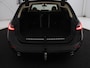 BMW 3-Serie 330i High Executive | Panoramadak | Sport Line | Leder | Stoelverwarming | Trekhaak | Carplay | Live Cockpit | Camera | Navigatie | Sfeerverlichting | Park Assist | Sportstoelen | Climate control