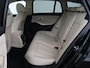 BMW 3-Serie 330i High Executive | Panoramadak | Sport Line | Leder | Stoelverwarming | Trekhaak | Carplay | Live Cockpit | Camera | Navigatie | Sfeerverlichting | Park Assist | Sportstoelen | Climate control