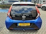 Toyota Aygo X X-CLUSIV 5-DEURS AUTOMAAT TREKHAAK CAMERA NL-AUTO KEYLESS LM-VELGEN BI-TONE BLUETOOTH