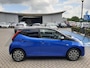 Toyota Aygo X X-CLUSIV 5-DEURS AUTOMAAT TREKHAAK CAMERA NL-AUTO KEYLESS LM-VELGEN BI-TONE BLUETOOTH