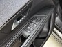 Peugeot 5008 1.2 Allure 130pk | Trekhaak | 1ste Eigenaar | Navigatie | Climate Control | Cruise Control | Camera | 19"LMV | Apple Carplay/Android Auto |