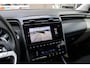 Hyundai Tucson 1.6 T-GDI PHEV Comfort Smart 4WD | Stoelverwarming voor| Stuurwielverwarmig | Navigatie | Climate Control | Achteruitrijcamera | Airco (automatisch) | Apple Carplay/Android Auto|telefoonintegratie premium