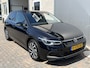 Volkswagen Golf 1.4 eHybrid Style / AUTOMAAT/ DCC/ ACC/ PARK.SENSOREN V+A/ STUUR+STOELVERWARMING/ MEMORY SEAT/ MASSAGE/ APP-CONNECT/ DIGITAL DASG/ NAVI/ DAB/ CLIMA/ LED/ 16'' LMV
