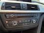 BMW 3-Serie 320d High Executive | " 158.000 KM '' + Cruise + Airco + Navi Nu € 9.975,-!!!