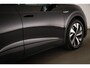 Volkswagen ID.4 First 77 kWh | STUURVERWARMING | DAB | APPLE | CAMERA | TREKHAAK
