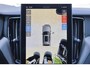 Volvo XC60 T6 Recharge AWD Plus Black Edition - Panorama/schuifdak - IntelliSafe Assist & Surround - 360º Camera - Harman/Kardon audio - Verwarmde voorstoelen, stuur & achterbank - Parkeersensoren voor & achter - Elektr. bedienb. voorstoelen met geheugen - Head up display - Draadloze tel. lader - Extra getint glas - 21' LMV