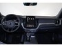 Volvo XC60 T6 Recharge AWD Plus Black Edition - Panorama/schuifdak - IntelliSafe Assist & Surround - 360º Camera - Harman/Kardon audio - Verwarmde voorstoelen, stuur & achterbank - Parkeersensoren voor & achter - Elektr. bedienb. voorstoelen met geheugen - Head up display - Draadloze tel. lader - Extra getint glas - 21' LMV