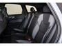 Volvo XC60 T6 Recharge AWD Plus Black Edition - Panorama/schuifdak - IntelliSafe Assist & Surround - 360º Camera - Harman/Kardon audio - Verwarmde voorstoelen, stuur & achterbank - Parkeersensoren voor & achter - Elektr. bedienb. voorstoelen met geheugen - Head up display - Draadloze tel. lader - Extra getint glas - 21' LMV
