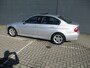 BMW 3-Serie 316i Black & Silver Line Km 166956 Nap !! LET OP loopt op 3 cylinders zeer mooie Nederlandse auto met boekjes erbij