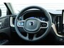 Volvo XC60 2.0 T6 Plug-in hybrid AWD Plus Dark | Lichtmetalen Velgen 19" | Allseason Banden | Trekhaak Elektrisch Uitklapbaar | Elektrisch Glazen Panorama-Dak | 360 Rondomzicht Camera | head-up Display | Stoelen Voor / Achter + Stuurwiel Verwarmend | Pilot Assist