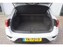 Volkswagen T-Roc 1.5 TSI 150pk DSG Style | Trekhaak | Navigatie | Apple Carplay & Android Auto