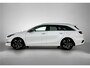 Kia Ceed Sportswagon 1.5 T-GDi DynamicPlusLine | Trekhaak | 18" LM Velgen | Stuur-/Stoelverwarming | Camera |