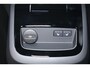 Volvo V60 T6 Recharge AWD Plus Dark - Panorama/schuifdak - IntelliSafe Assist & Surround - 360º Camera - Harman/Kardon audio - Verwarmde voorstoelen, stuur & achterbank - Parkeersensoren voor & achter - Elektr. bedienb. voorstoelen met geheugen - Head up display - Extra getint glas - 19' LMV