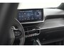 Peugeot 2008 PureTech 130 EAT8 Allure | Allseason banden | 360 Camera | Dodehoekdetectie | Apple Carplay | Stoelverwarming