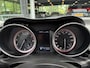 Suzuki Swift 1.0 Stijl Automaat 110PK | Achteruitrijcamera | Adaptieve Cruise Control | Climate Control | Carplay | Navigatie
