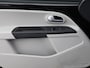 SEAT Mii 1.0 60pk Style Intense · Cruise Control · P-Sensoren · Airco · Radio · Bluetooth · 14'' Inch ·