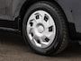 SEAT Mii 1.0 60pk Style Intense · Cruise Control · P-Sensoren · Airco · Radio · Bluetooth · 14'' Inch ·