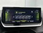 Peugeot 2008 1.2 130pk Allure Automaat | Navigatie | Climate Control | Cruise Control | Camera | 17"LMV | Keyless Entry/Start | Parkeersensoren Voor + Achter | Apple Carplay/Android Auto |